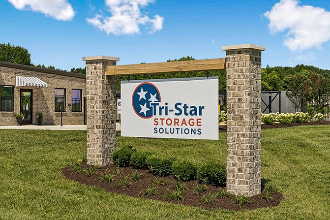 Convenient storage location on Hwy 41 in Springfield Tennessee